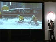 水上の救急車　シースレッド